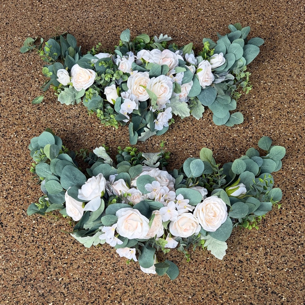 Sweetheart Table - Elegant Cream and Green Floral Arrangement